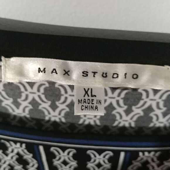 Max Studio Dress - Picture 3 of 5